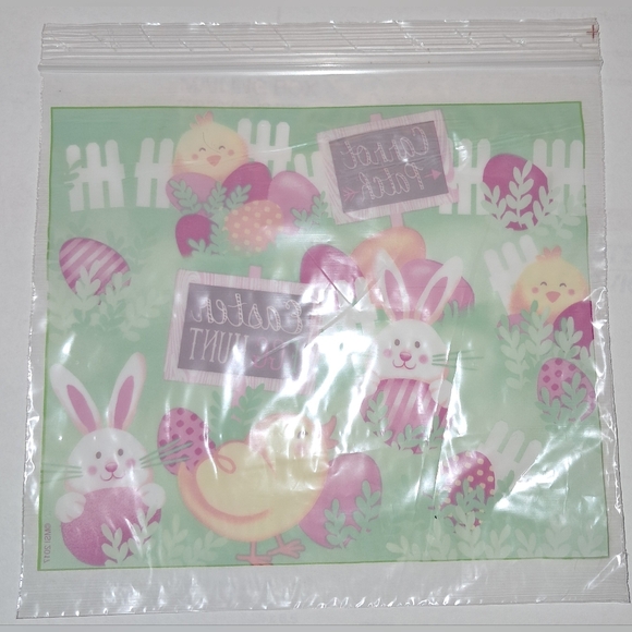 CARROT PATCH EASTER EGG HUNT - Picture 4 of 4